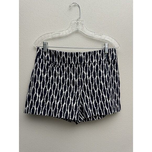 NWT Loft Textured Pattern Navy White Shorts Size 0 - Picture 2 of 10